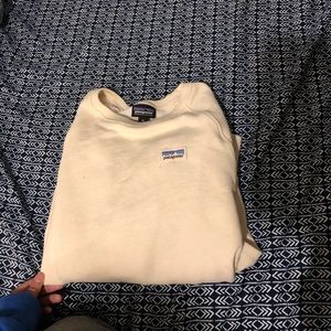 Off white Patagonia crew neck